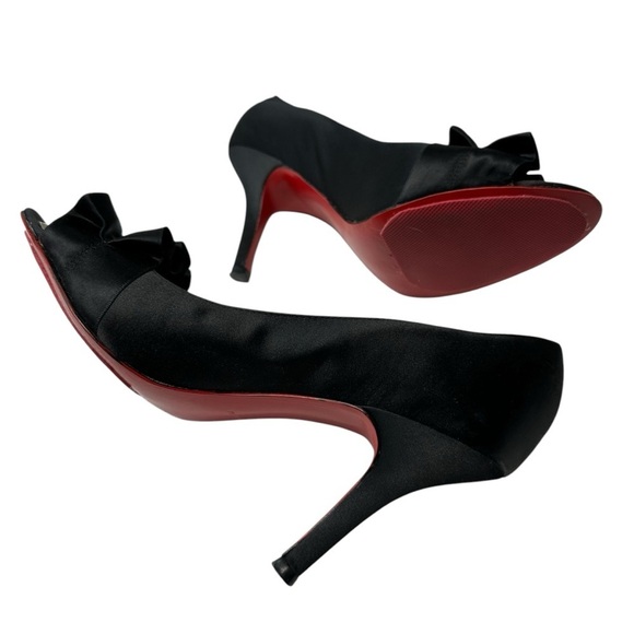 Tahari Sloan Red Bottom Black Satin Bow 4-inch Heels, 9.5 - Picture 1 of 8